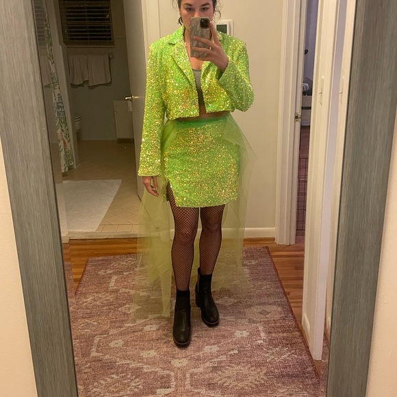 Nasty Gal Sequin Blazer and Skirt - Picture 4 of 5